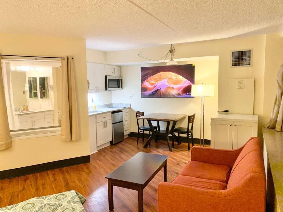 Atlantic Palace Beachfront Ocean View 애틀랜틱시티 외부 사진